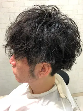ショート パーマ メンズ Lit.豊橋 夏目のヘアスタイル