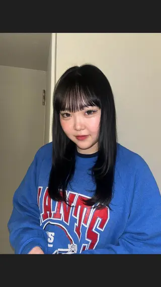 カラー 福田 梨七のヘアスタイル