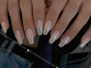 ネイル 🦋 Queenieのネイルデザイン