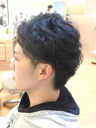 ショート パーマ メンズ メンズカット 三村洸斗のヘアスタイル