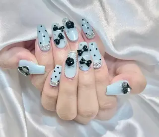 ネイル WISTERIA SAKAEのネイルデザイン