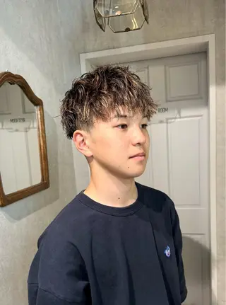 パーマ メンズ お洒落カジュアル🍃 まなとのヘアスタイル