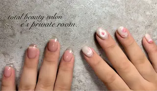 ネイル LAVISH nail salonのネイルデザイン