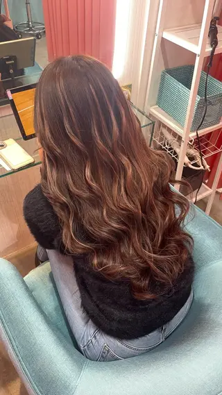 ロング Boxmico. / カカズ コトネのヘアスタイル