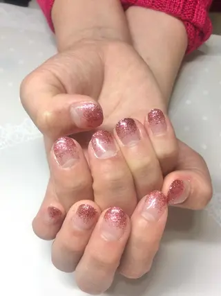 ネイル 新宿ネイルサロン ジェミディローサのネイルデザイン