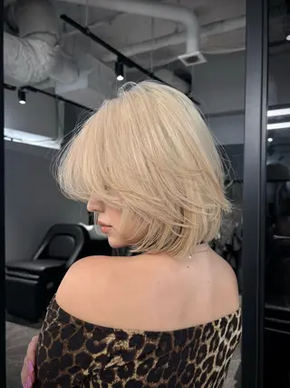 ショート カラー 💖梅田レイヤー💖 副店長Tsubasaのヘアスタイル