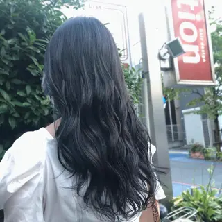 セミロング カラー 山崎 絵莉香のヘアスタイル
