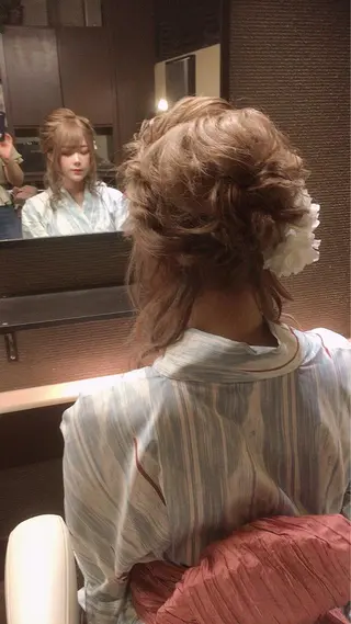 ミディアム ヘアアレンジ セット&メイク RICK trickのヘアスタイル