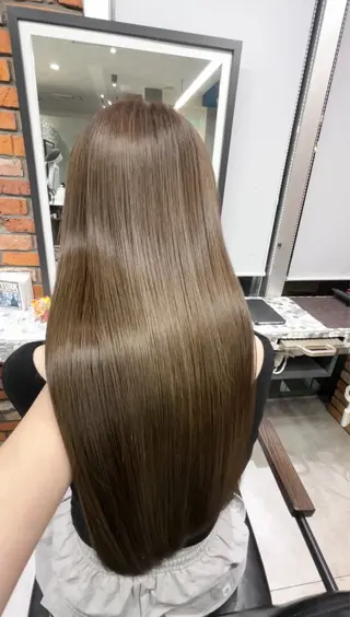 ロング カラー 赤みゼロカラー 藤並純のヘアスタイル