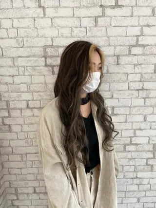 ロング カラー 低ダメージ特化🌱 佐野優斗のヘアスタイル