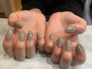 ネイル デザインサロン attra 本八幡店のネイルデザイン