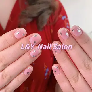 ネイル L&Y Nail🎀 思雪のネイルデザイン