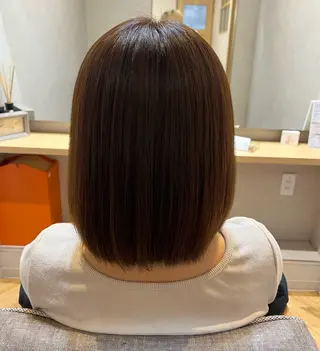ショート newi大分/ 磯部栞里／艶感カラーのヘアスタイル