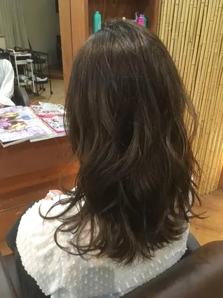 ミディアム 菅村 勇亮のヘアスタイル