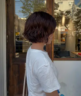 ショート パーマ 本間 かえでのヘアスタイル