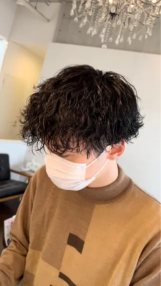 パーマ メンズ 大阪梅田 目片 素楽のヘアスタイル