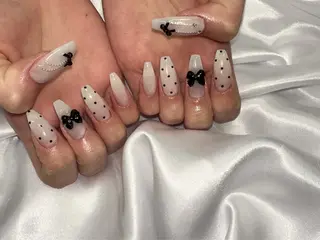 ネイル NIA🧊 YurieOsaのネイルデザイン