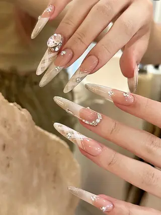 ネイル D-BEAUTY Nailsalonのネイルデザイン