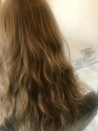 セミロング カラー ヘアアレンジ マツエク・マツパ 🪞🫧豊田美優/ まつげパーマ🫧🪞のマツエク・マツパデザイン