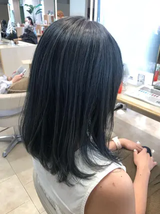 ロング カラー 盛れるレイヤーカット 得意🌹井上美沙のヘアスタイル