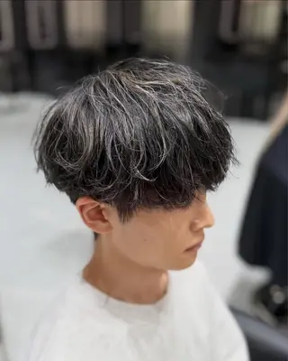 カラー メンズ 渋谷ブリーチカラー/ デザインカラー/優希のヘアスタイル