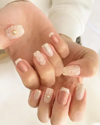 ネイル Elle. ASAMIのネイルデザイン