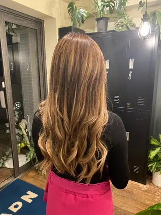 ロング 吉川 眞之亮のヘアスタイル