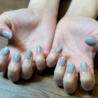 ネイル HENRIETTA NAILSALONのネイルデザイン