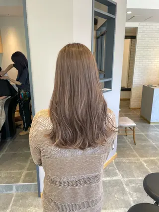 ロング カラー 西村 れいのヘアスタイル