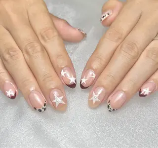 ネイル Toujours / nijinaのネイルデザイン