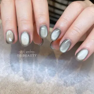 ネイル .. momoko🕊のネイルデザイン