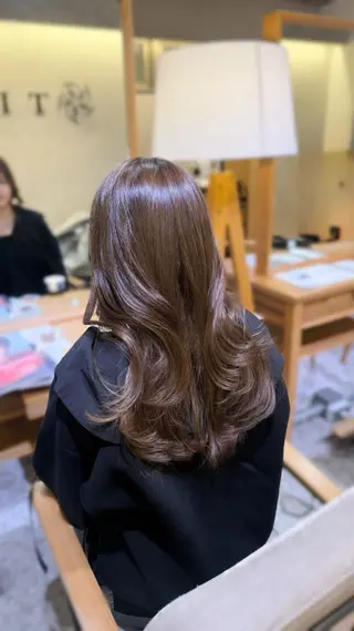 ロング 🌷透明感レイヤー/ Ayana🌷のヘアスタイル