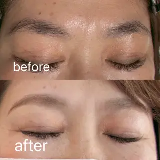 アイブロウ 吉田 菜摘のネイルデザイン
