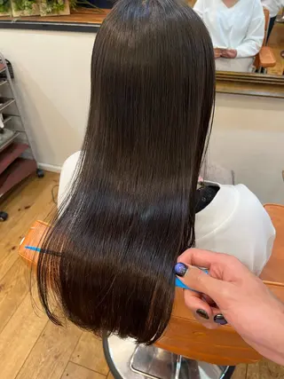 ロング ⚪️髪質改善 縮毛 店長 コウ⚪️のヘアスタイル