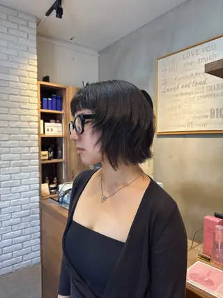 ショート 暖色カラー🤎Red Neo meiのヘアスタイル