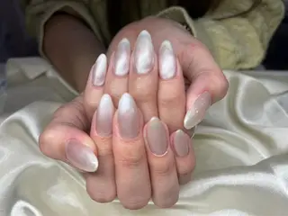 ネイル マツエク・マツパ アイブロウ Nail&eye Belire 新宿のネイルデザイン