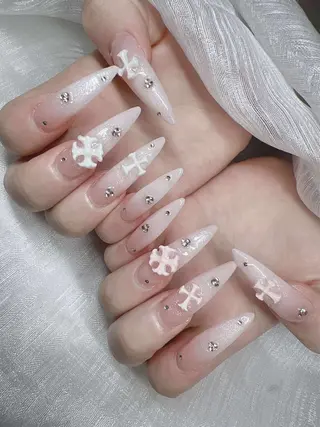 ネイル Lee Ainのネイルデザイン