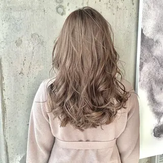 ロング hoNua. 栄/透明感カラーのヘアスタイル