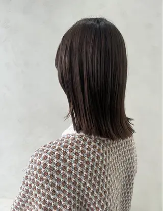 ミディアム カラー illatos あやののヘアスタイル