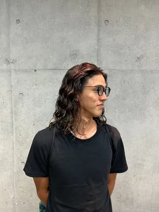 パーマ guzzle原宿 佐野将貴のヘアスタイル