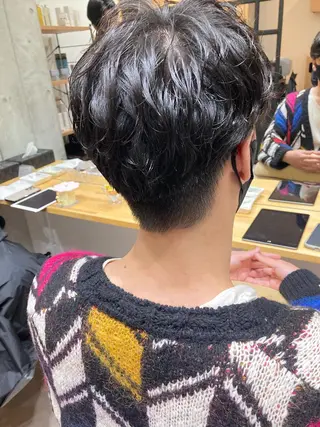 メンズ ✨色持ちの良い艶 カラー✨蟹江真世のヘアスタイル