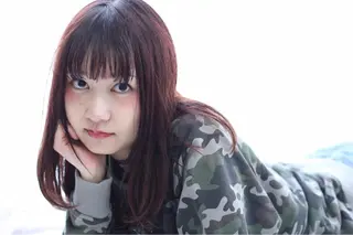 ロング カラー 安達 俊亮のヘアスタイル