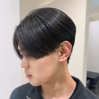 メンズ センターパート特化/ メンズカット/ヒロキのヘアスタイル