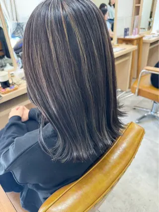 カラー 金山/森心乃 カット ブリーチモデル募集中のヘアスタイル