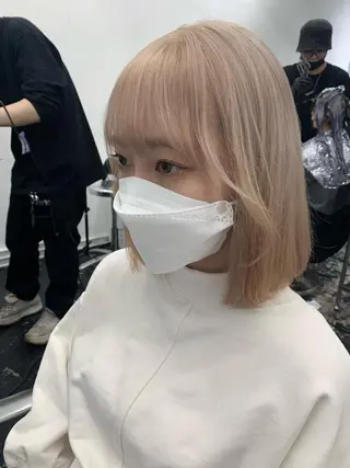ショート カラー ヘアアレンジ 艶ハイトーン/ヘア アレンジAYAKAのヘアスタイル