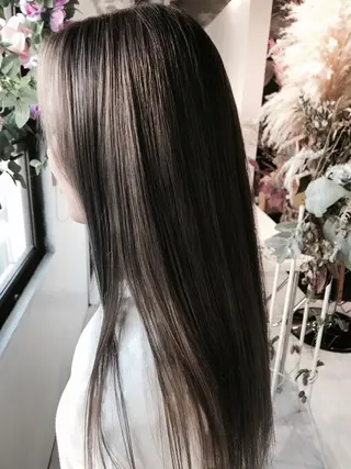 セミロング カラー Seventh Senseのヘアスタイル