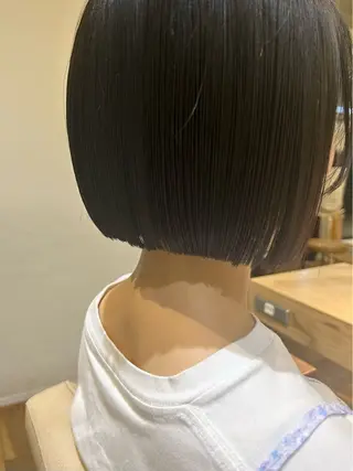 ショート 浅倉栞 /透明感カラーのヘアスタイル