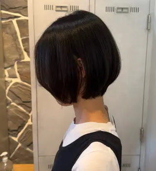 ショート 艶カラー 🩵NATSUKIのヘアスタイル