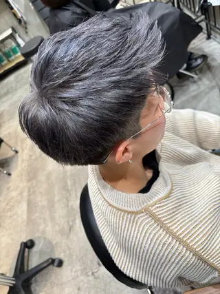 ショート loe博多 五十嵐弘雄のヘアスタイル