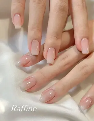 ネイル RAFFINE haru🦋🩵のネイルデザイン
